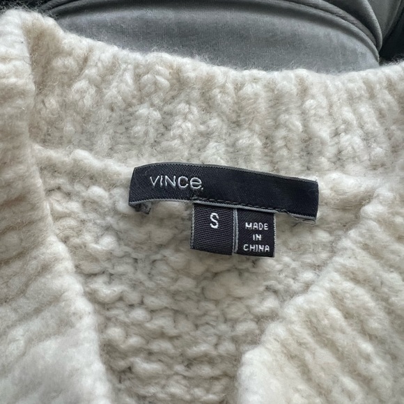 VINCE SWEATER SIZE S - Picture 3 of 4